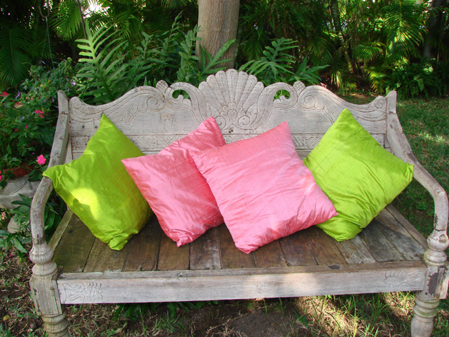 decoracao no jardim:Decoração com almofadas no jardim decoracao no jardim:Decoração com almofadas no jardim