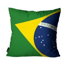 festa em casa com almofada do brasil