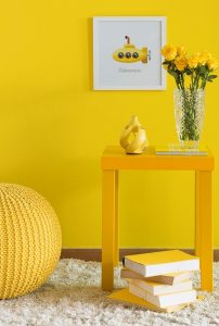cor-pantone-2021-puff-vaso-amarelo