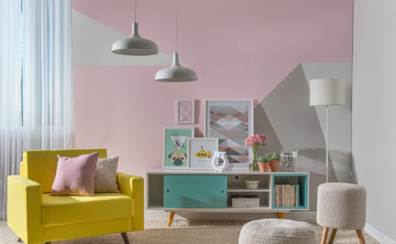 como fazer um cantinho da leitura em casa com poltrona, almofadas, puffs, rack e diversos itens decorativos